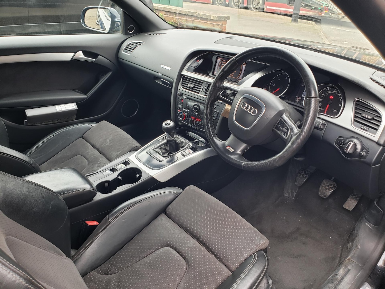 Used Audi A5 2010 for sale - 67217963: Photo 5