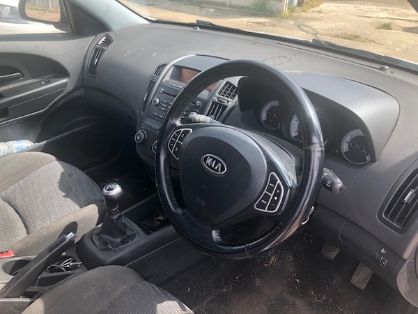 Used Kia Ceed 2009 for sale - 74882905: Photo 6