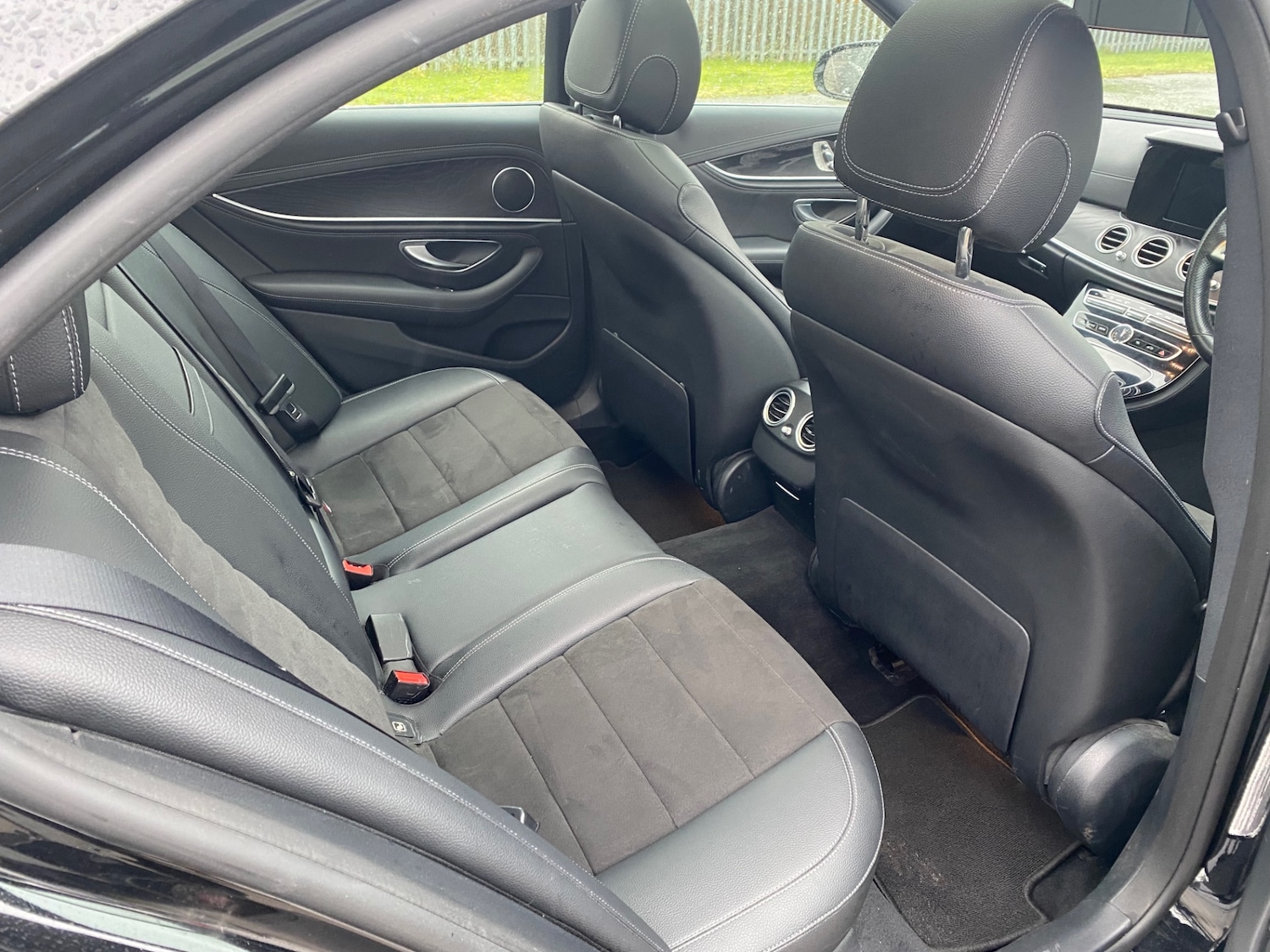 Used Mercedes-Benz E Class 2017 for sale - 77446323: Photo 8