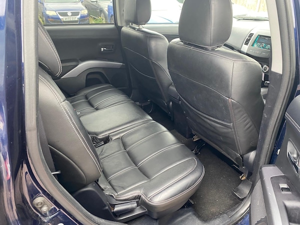 Used Mitsubishi Outlander 2010 for sale - 76290184: Photo 10
