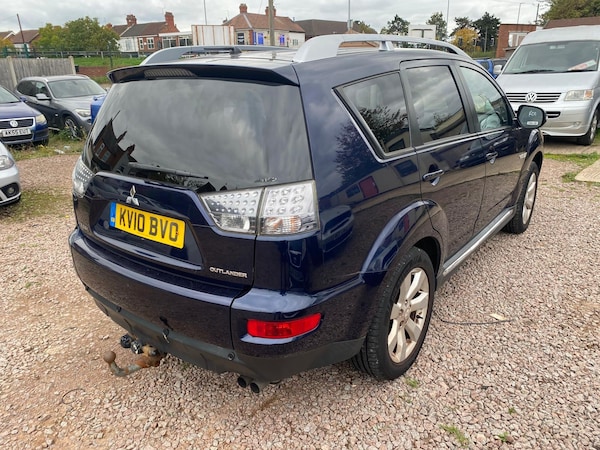 Used Mitsubishi Outlander 2010 for sale - 76290184: Photo 6