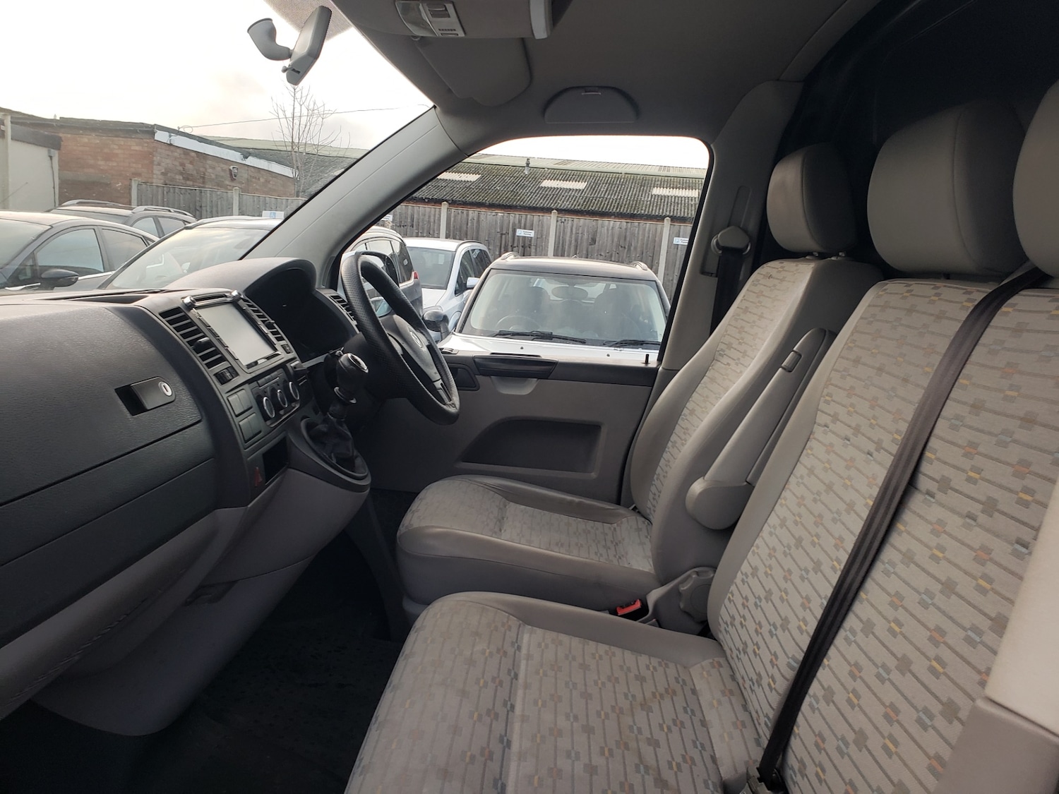 Used Volkswagen Transporter 2012 for sale - 76831570: Photo 8