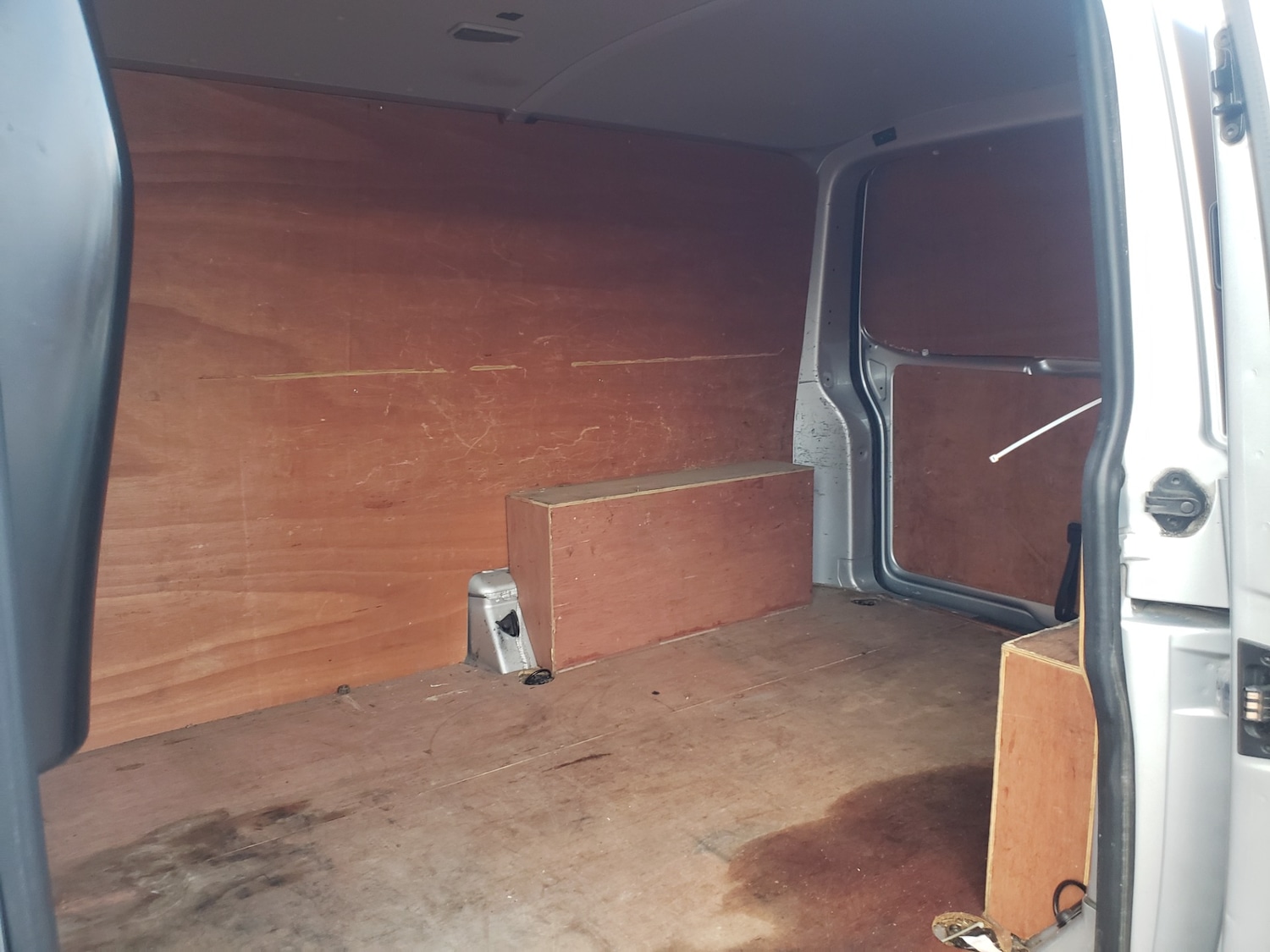 Used Volkswagen Transporter 2012 for sale - 76831570: Photo 9