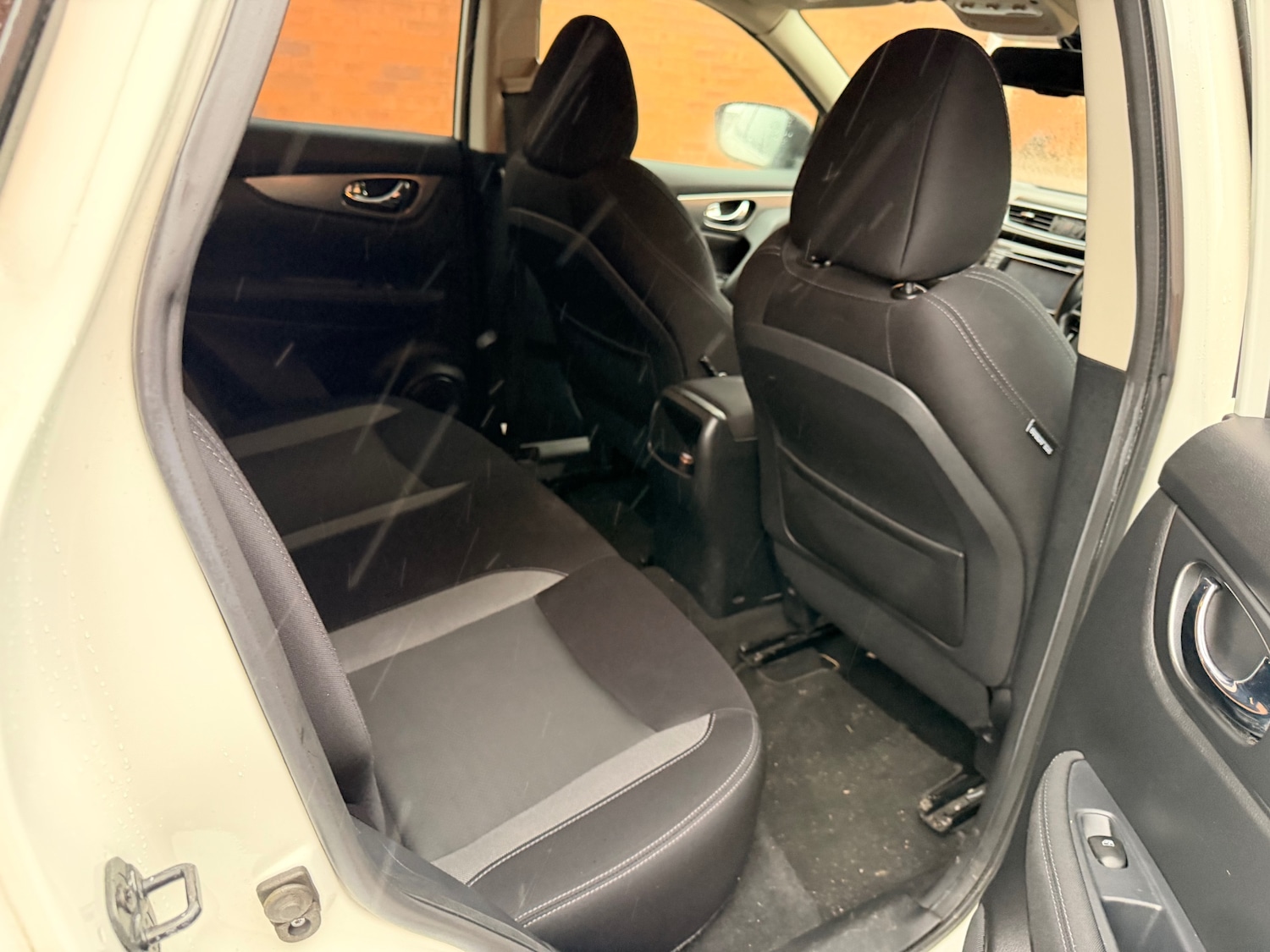 Used Nissan Qashqai 2017 for sale - 76919810: Photo 8