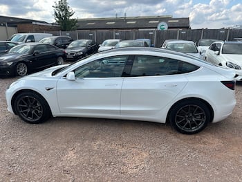 Used Tesla Model 3 2019 for sale - 79691804: Photo