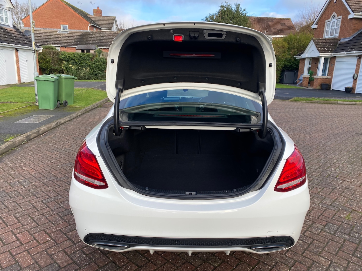 Used Mercedes-Benz C Class 2014 for sale - 77233958: Photo 11