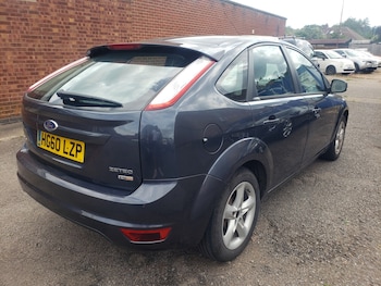 Used Ford Focus 2010 for sale - 75032224: Photo