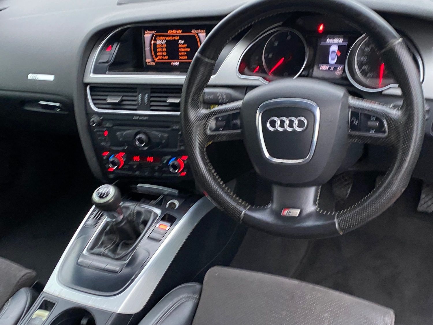 Used Audi A5 2010 for sale - 76881623: Photo 8