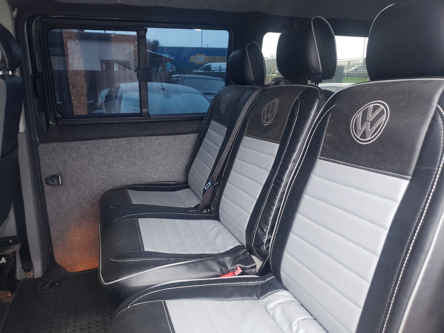 Used Volkswagen Transporter 2008 for sale - 77450547: Photo 5