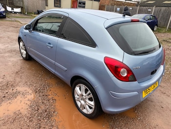 Used Vauxhall Corsa 2007 for sale - 77247681: Photo