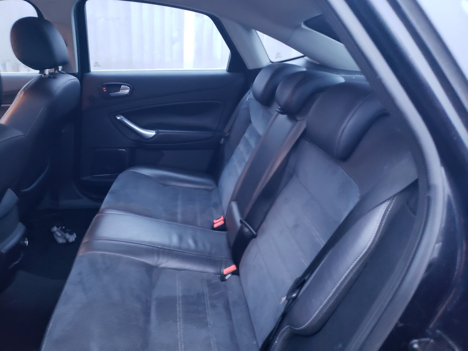 Used Ford Mondeo 2009 for sale - 77431151: Photo 2