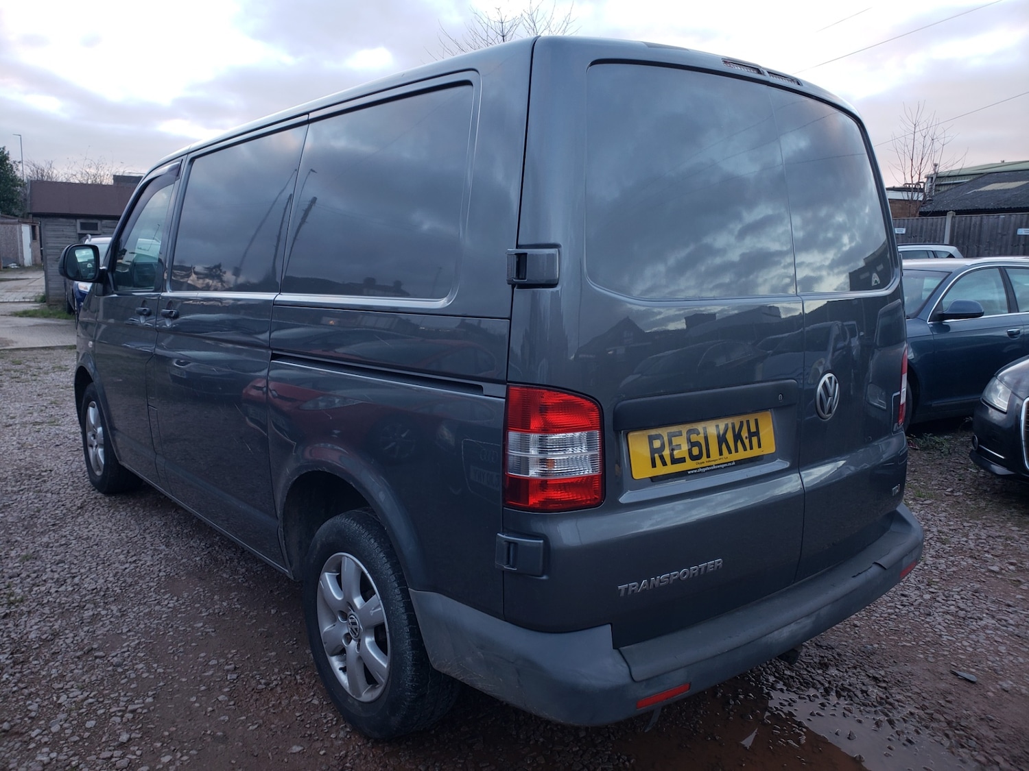 Used Volkswagen Transporter 2011 for sale - 76907776: Photo 5
