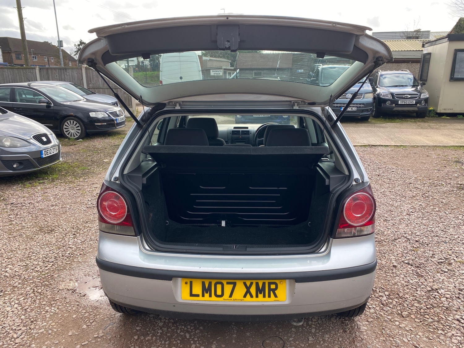 Used Volkswagen Polo 2007 for sale - 77635772: Photo 10