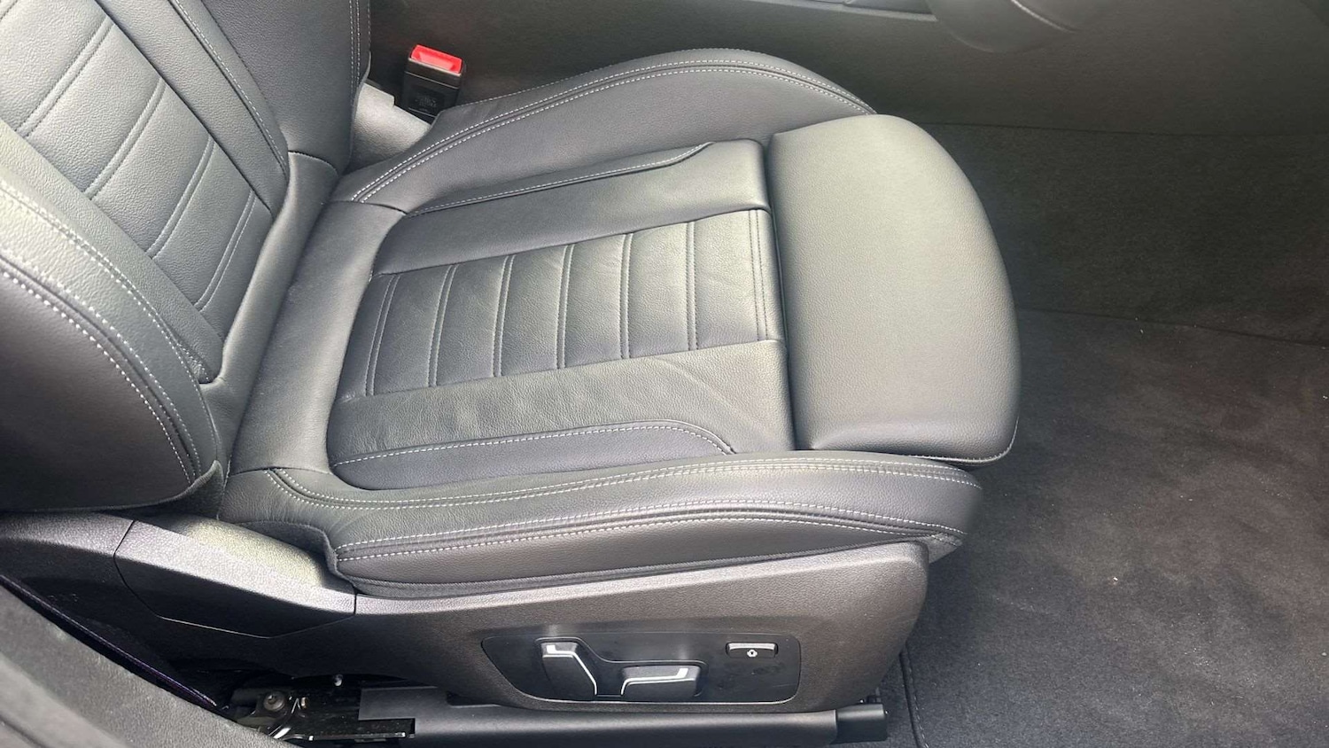 Used BMW 3 Series 2025 for sale - 76488071: Photo 28