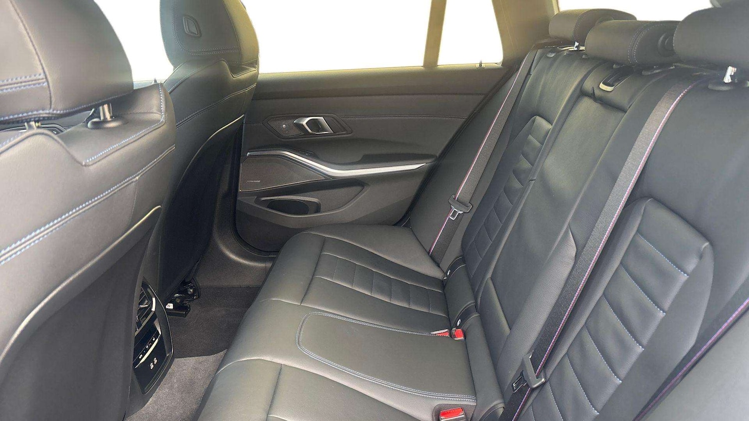 Used BMW 3 Series 2025 for sale - 77443371: Photo 14