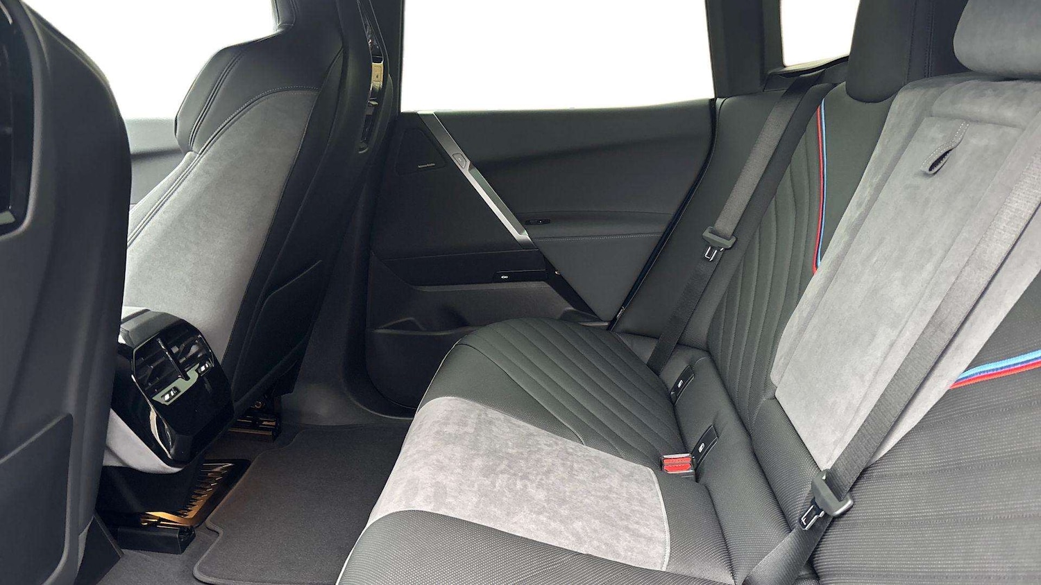 Used BMW iX 2025 for sale - 77032115: Photo 14