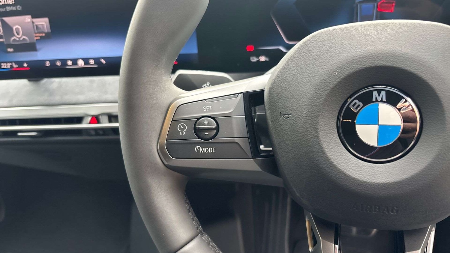 Used BMW iX 2025 for sale - 77032115: Photo 22