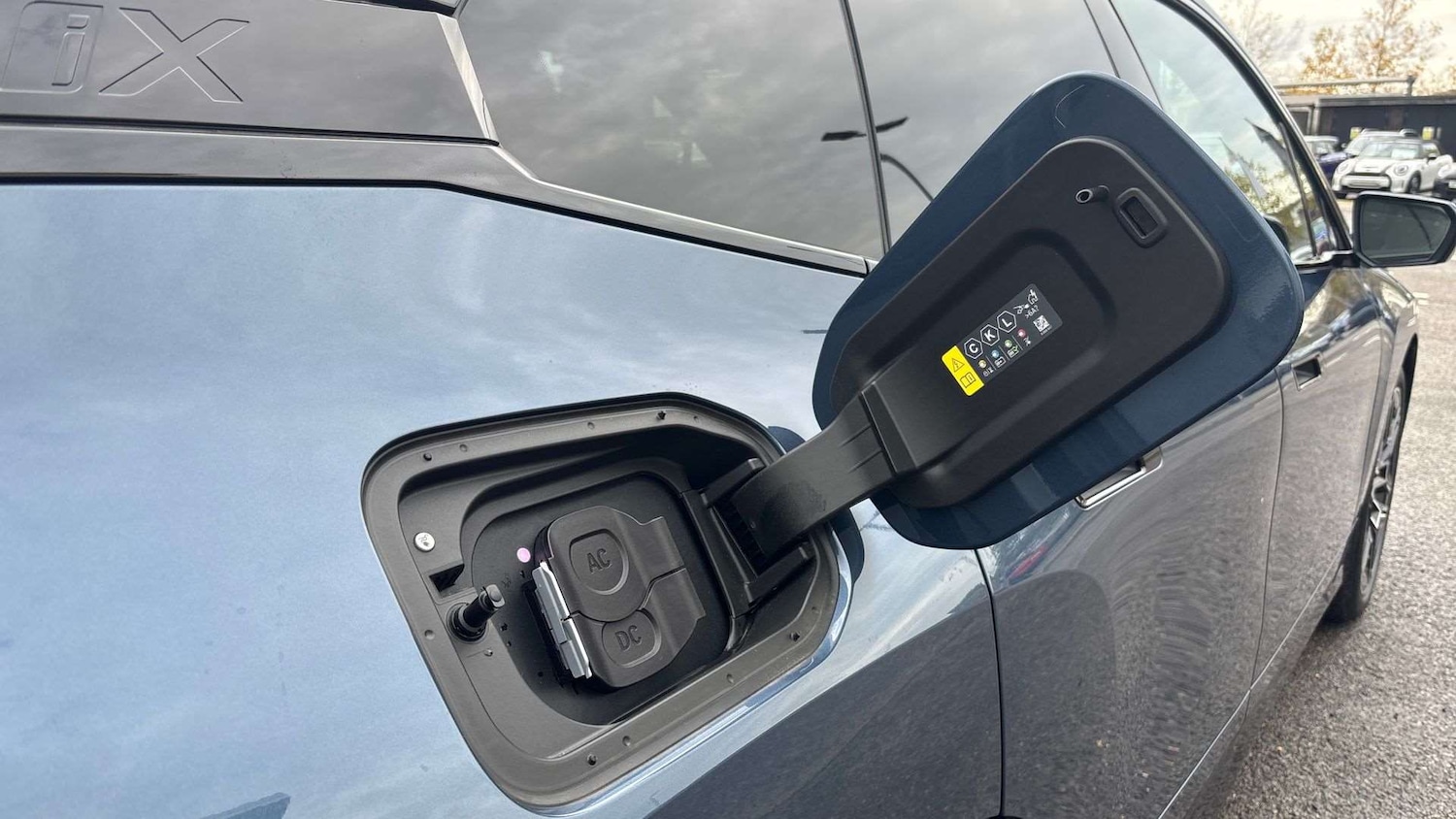 Used BMW iX 2025 for sale - 77032115: Photo 25