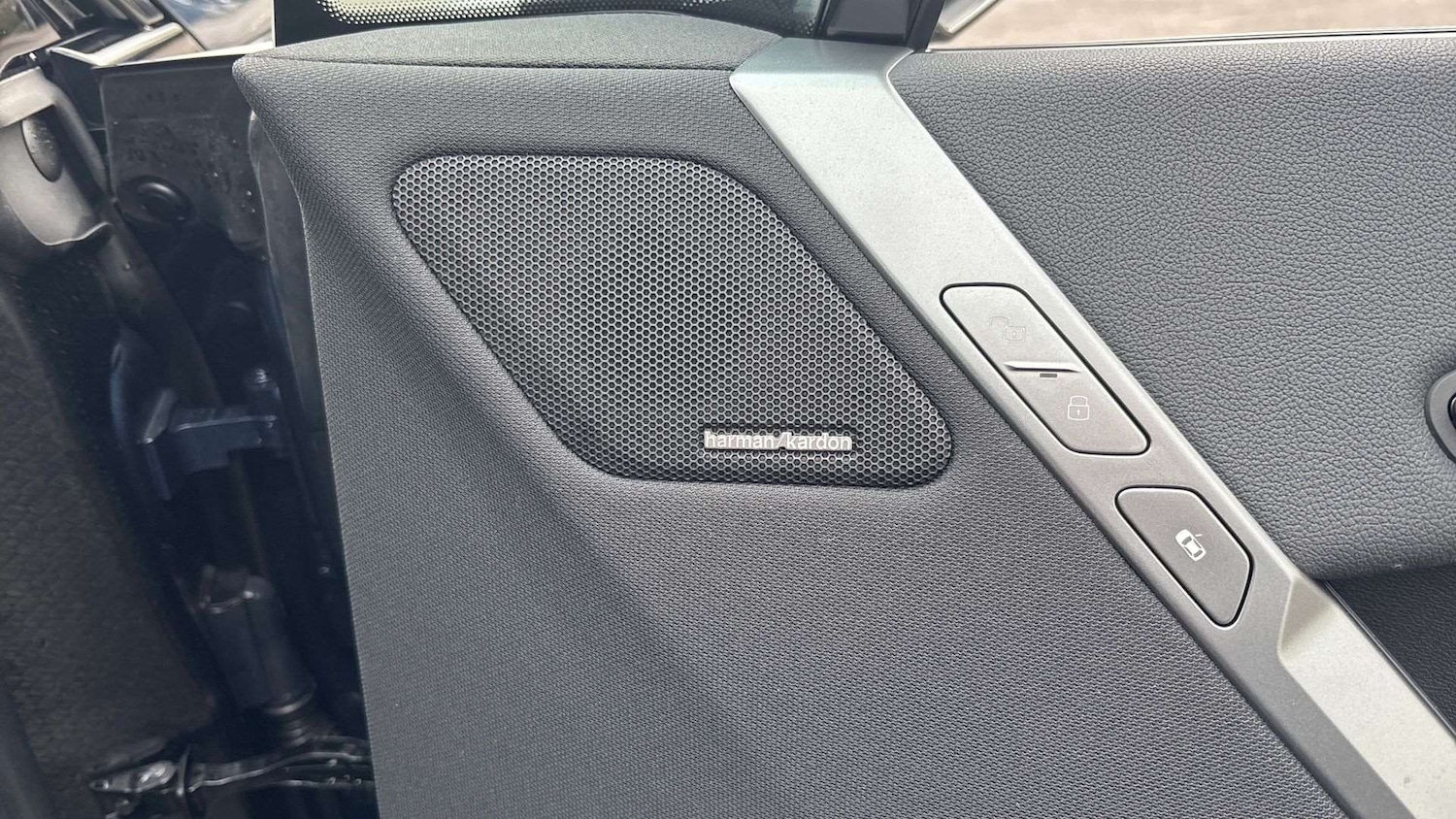 Used BMW iX 2025 for sale - 77032115: Photo 34