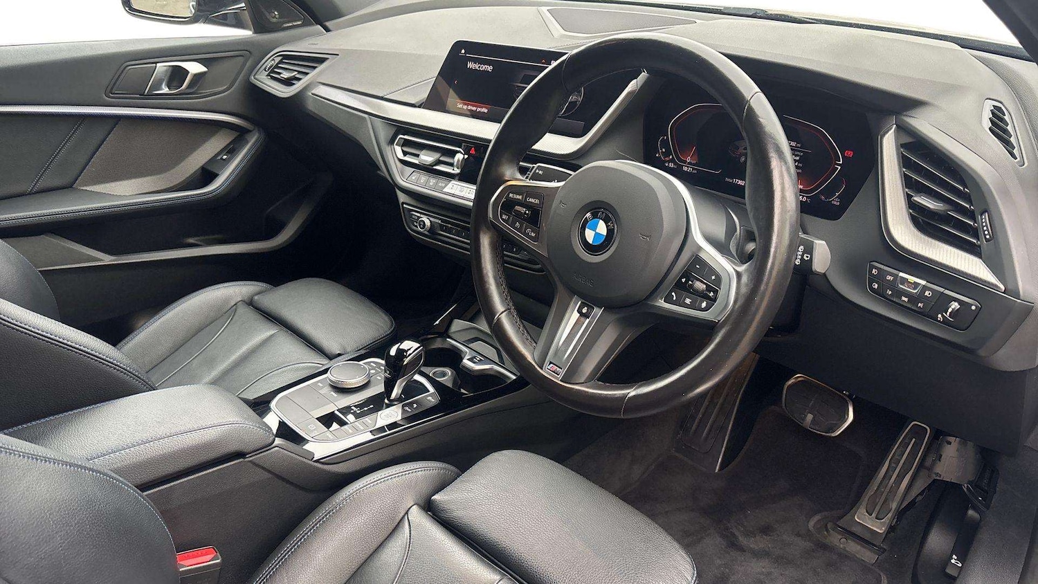 Used BMW 1 Series 2023 for sale - 76515635: Photo 8
