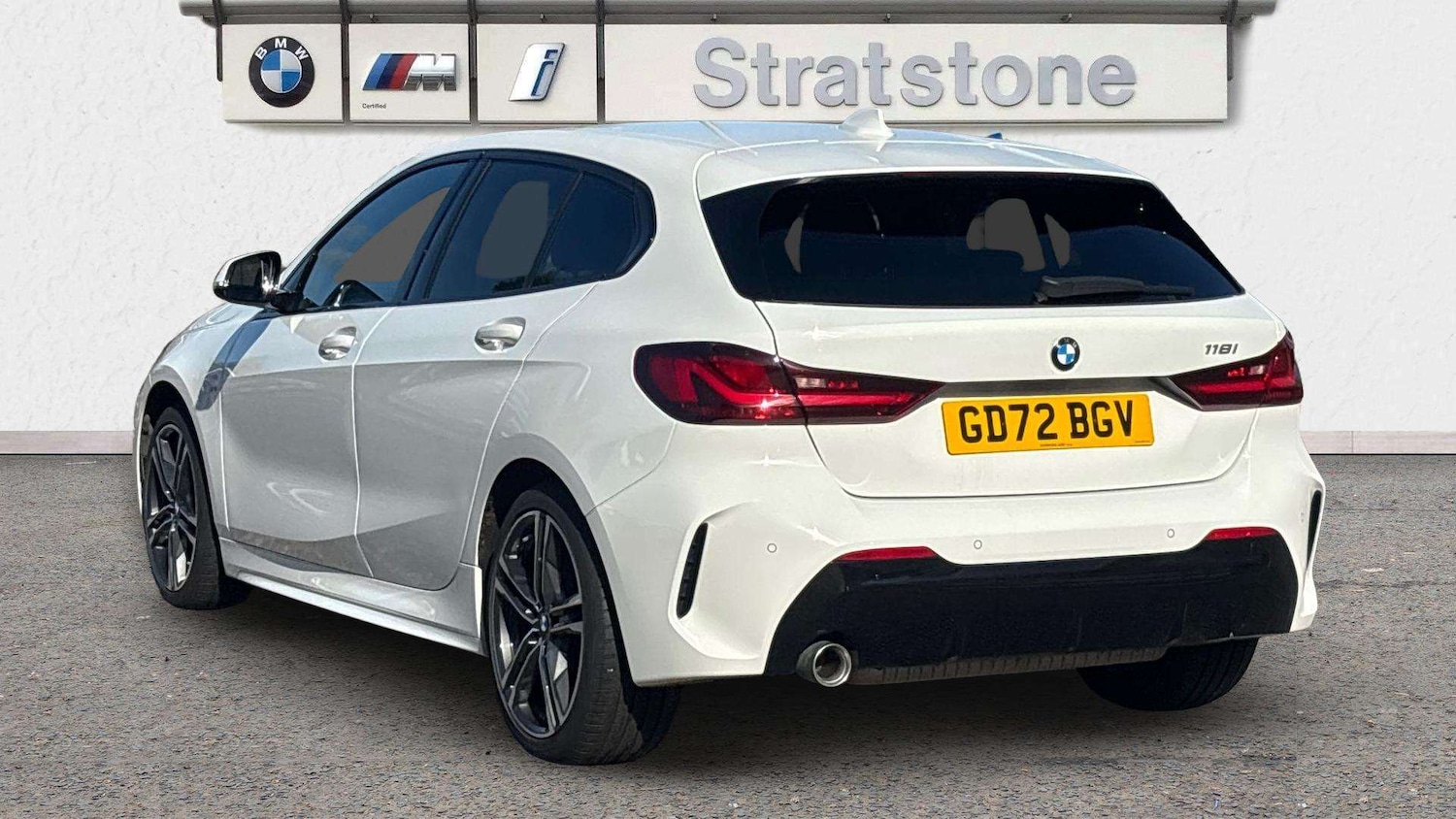 Used BMW 1 Series 2023 for sale - 76249109: Photo 2