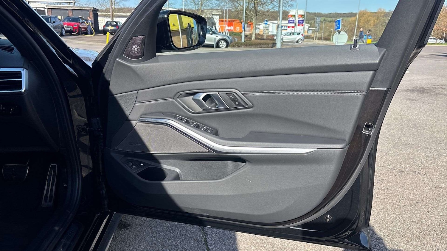 Used BMW 3 Series 2025 for sale - 77726956: Photo 27