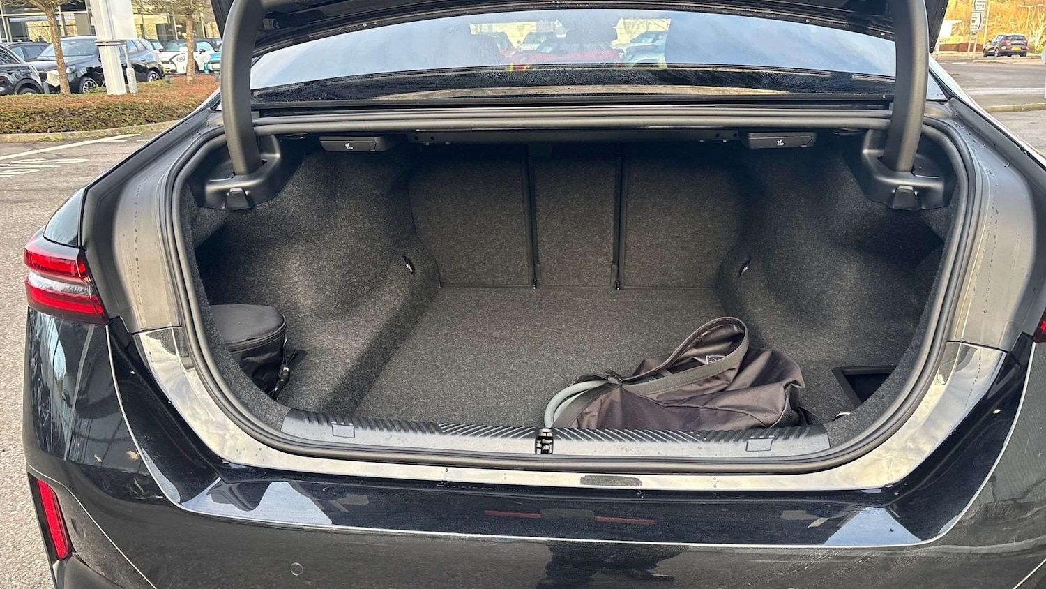 Used BMW 5 Series 2025 for sale - 77112398: Photo 15