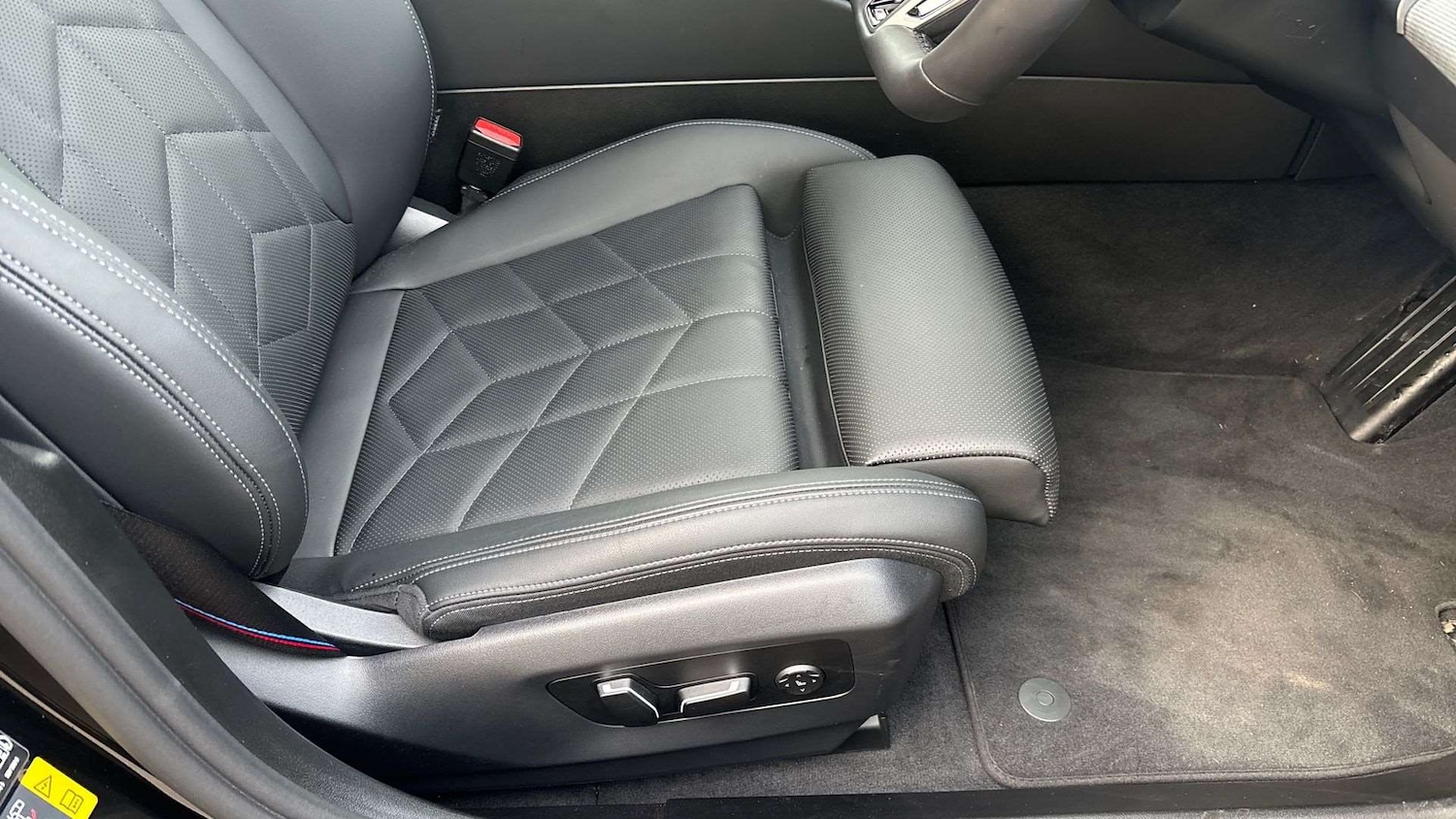 Used BMW 5 Series 2025 for sale - 77112398: Photo 28