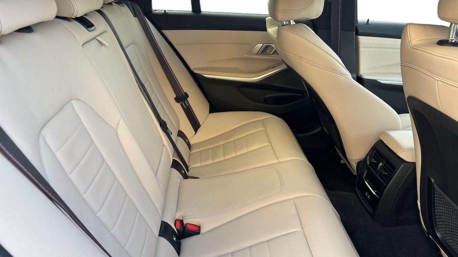 Used BMW 3 Series 2023 for sale - 77076541: Photo 14