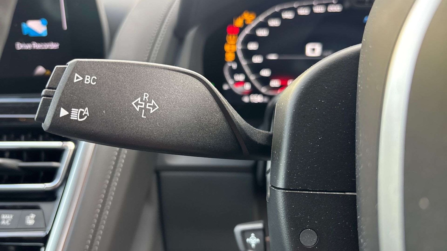 Used BMW M8 2025 for sale - 77842333: Photo 29