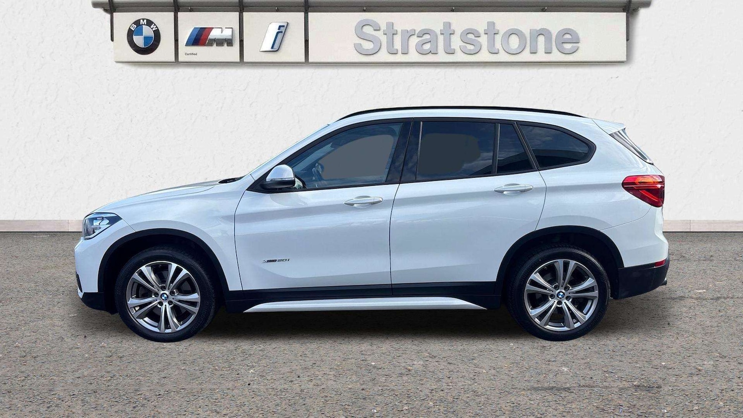 Used BMW X1 2017 for sale - 76113299: Photo 5