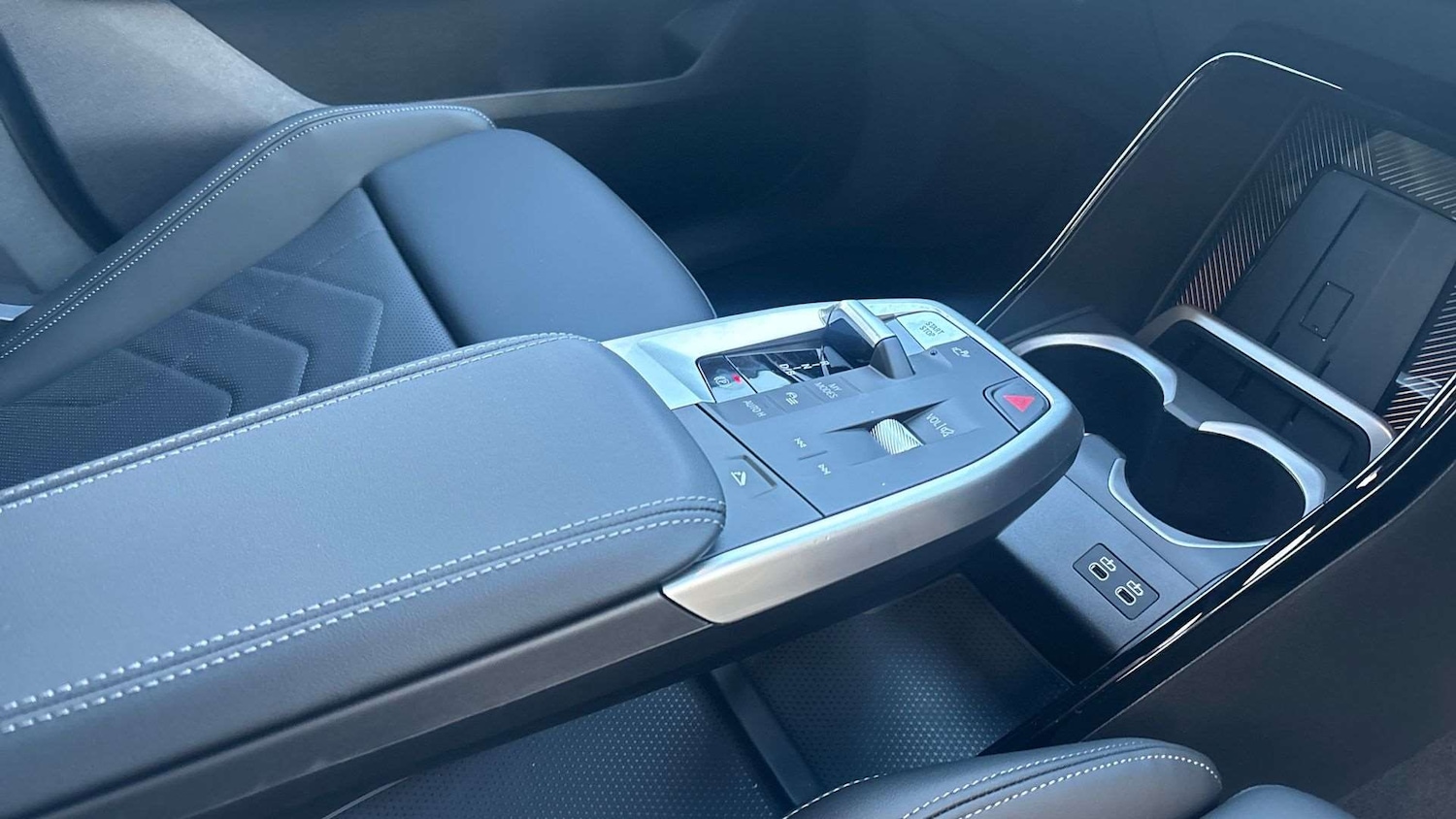 Used BMW iX2 2025 for sale - 77051416: Photo 12