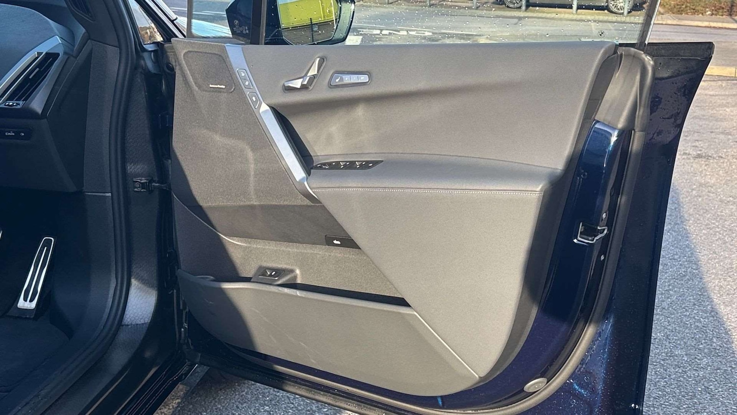 Used BMW iX 2025 for sale - 77112269: Photo 27