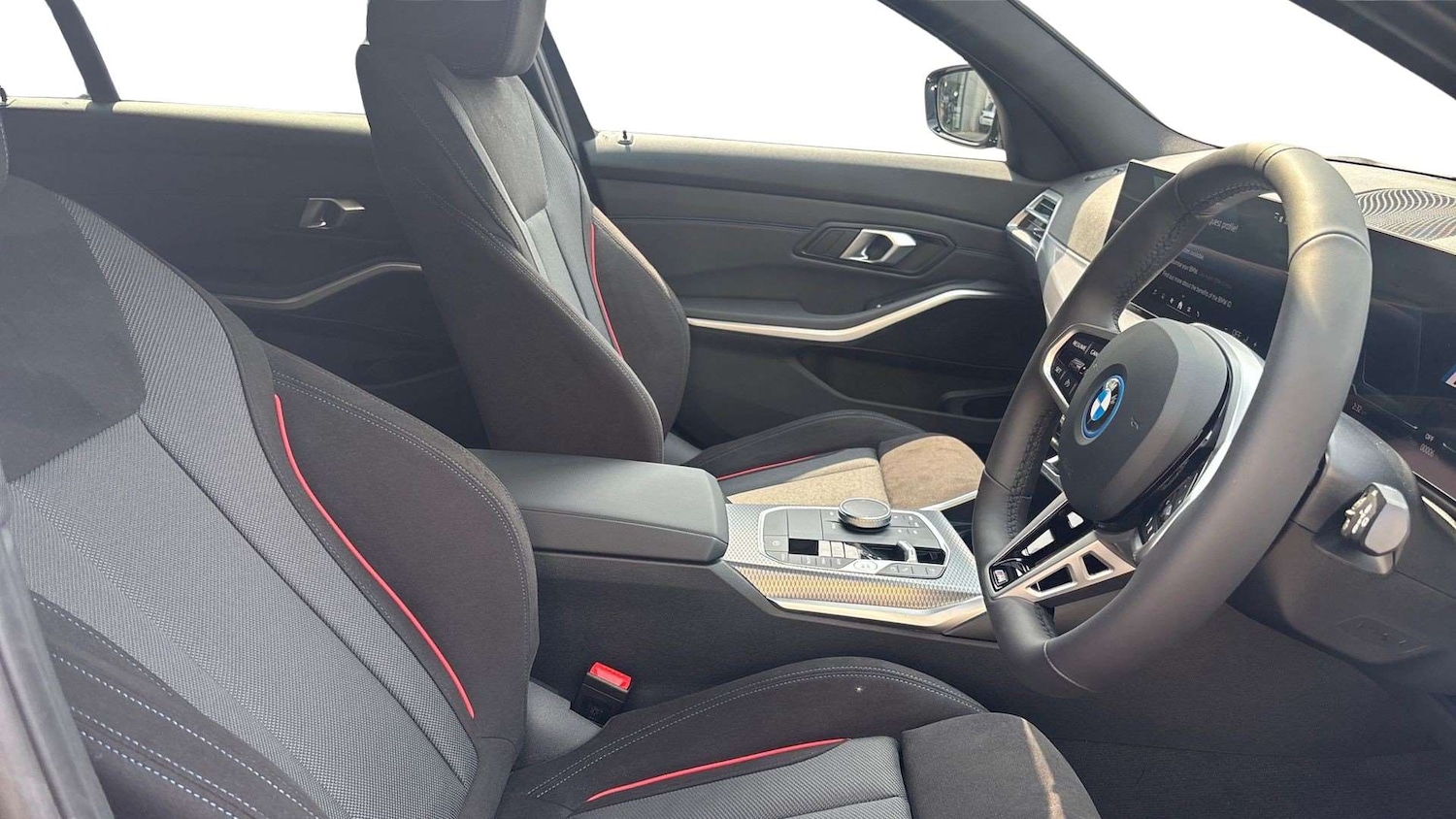 Used BMW 3 Series 2025 for sale - 76460276: Photo 12