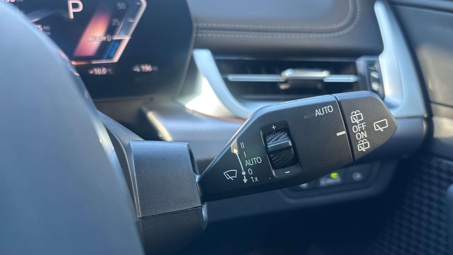 Used BMW iX1 2025 for sale - 77011237: Photo 30