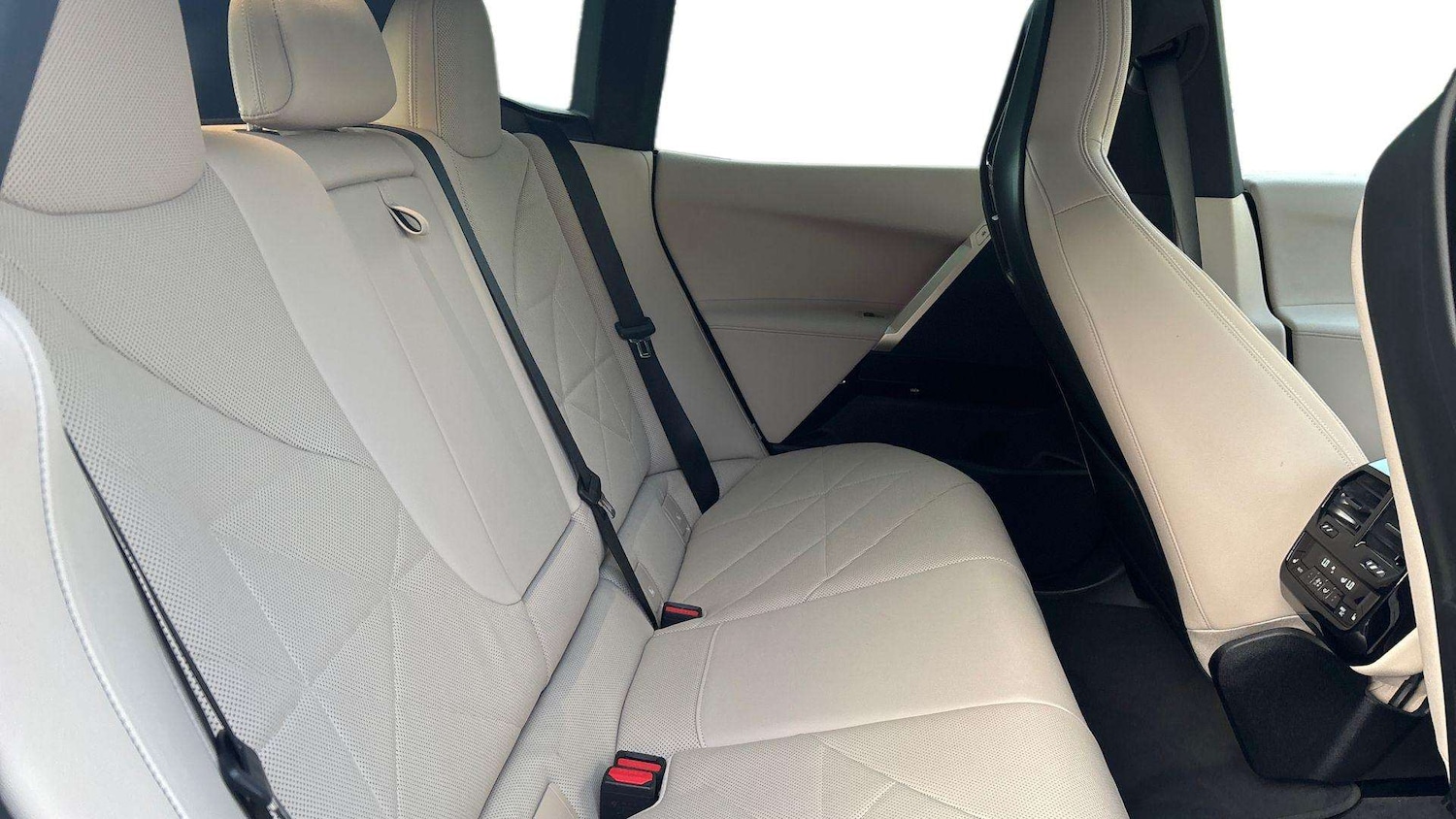 Used BMW iX 2022 for sale - 76488153: Photo 14