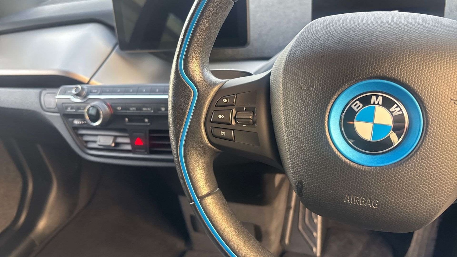 Used BMW i3 2019 for sale - 76636688: Photo 22