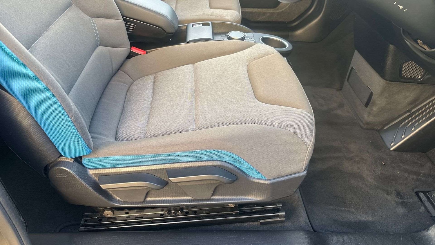 Used BMW i3 2019 for sale - 76636688: Photo 28