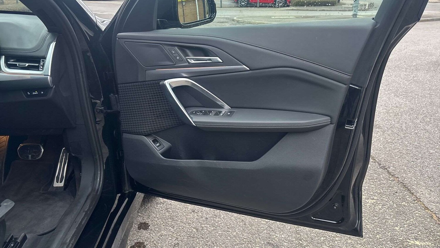 Used BMW iX1 2025 for sale - 77913726: Photo 27