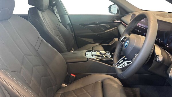 Used BMW 5 Series 2025 for sale - 75234839: Photo 12