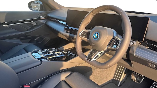 Used BMW 5 Series 2025 for sale - 75234839: Photo 7