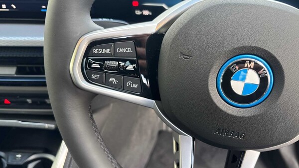 Used BMW i4 2025 for sale - 76286330: Photo 21