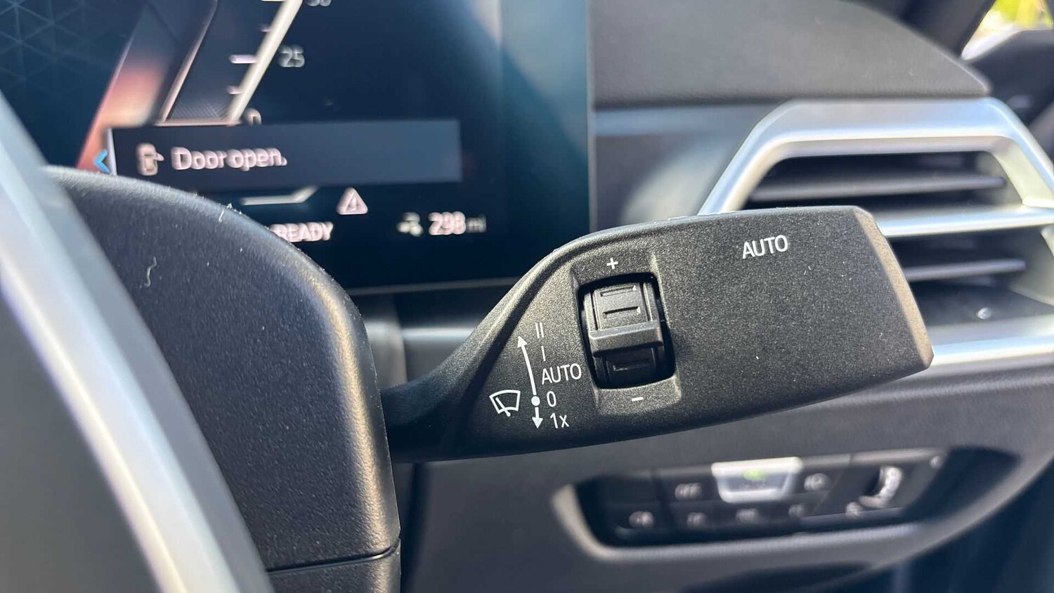 Used BMW i4 2025 for sale - 76286330: Photo 29