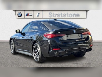 Used BMW i4 2025 for sale - 76286330: Photo 2