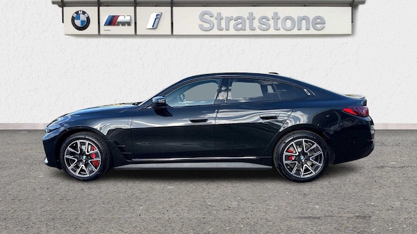Used BMW i4 2025 for sale - 76286330: Photo 4