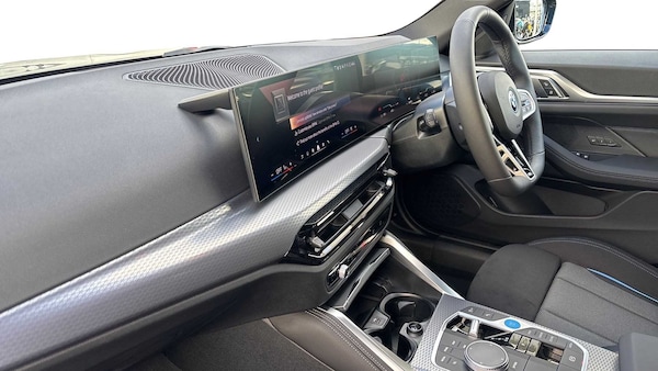 Used BMW i4 2025 for sale - 76286330: Photo 8