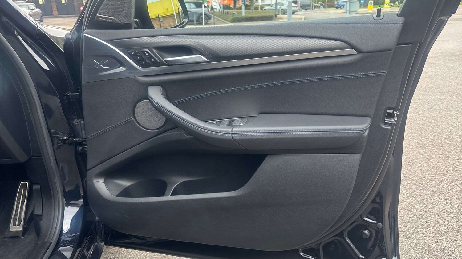 Used BMW iX3 2023 for sale - 76242398: Photo 27