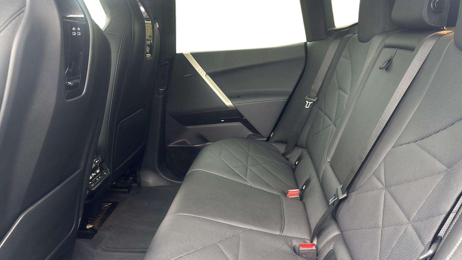 Used BMW iX 2022 for sale - 76242508: Photo 14