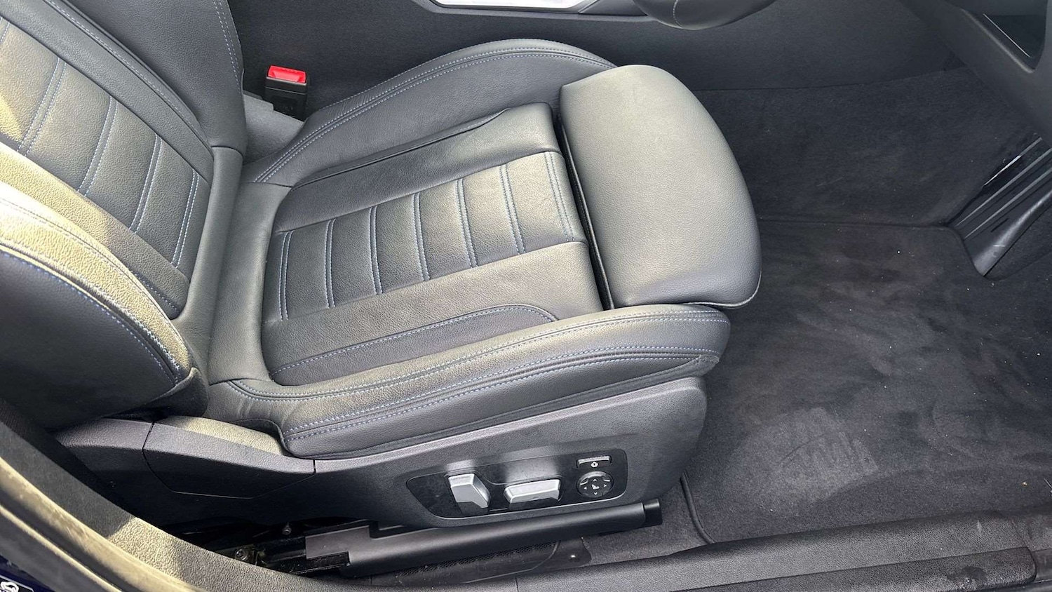 Used BMW 3 Series 2022 for sale - 76732389: Photo 28