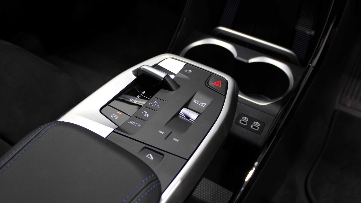 Used BMW iX1 2025 for sale - 76540757: Photo 11